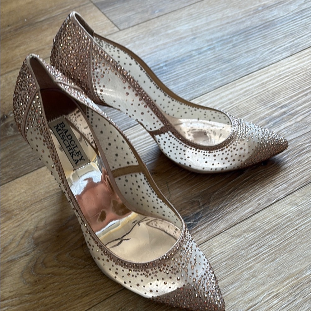 Badgley Mischka Tan Heels Elegant Stiletto Pumps